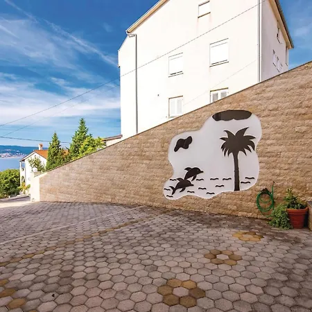Awesome In With Wifi Apartment Crikvenica