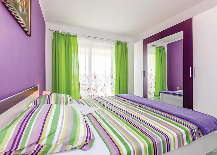 Stunning In דירה *